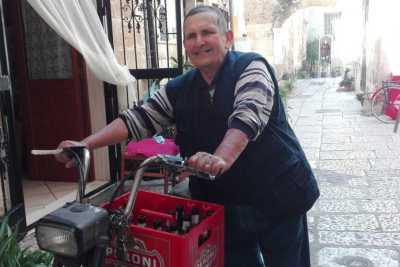 Bari, la storia di "Nan�ne du mm�ire": l'ultimo garzone della cantina Calandr�idde